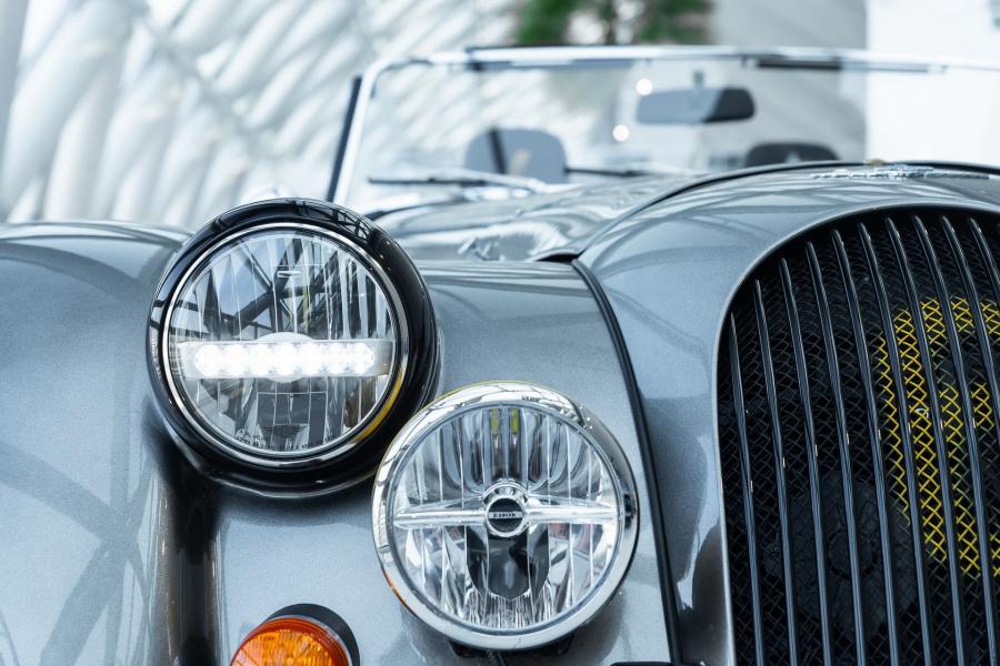 Детали экстерьера Morgan Plus Six LE60 Limited Edition 2020 года  (фото 11 из 21)